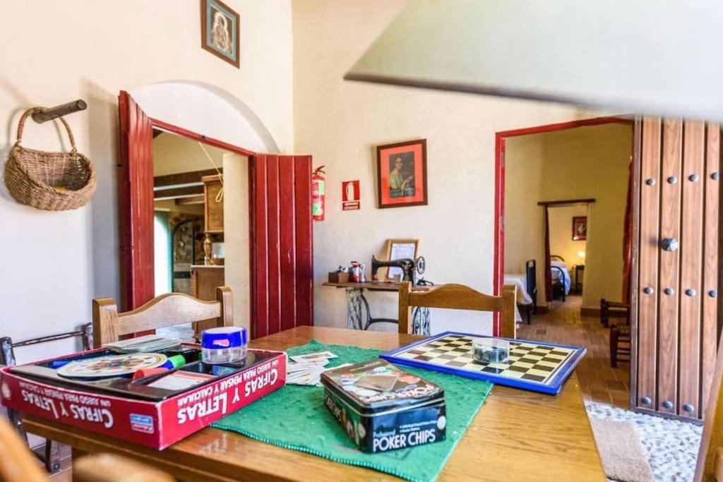 拉普埃夫拉德洛辛凡特斯Casa Cortijo En Dehesa Sierra Leon别墅 外观 照片